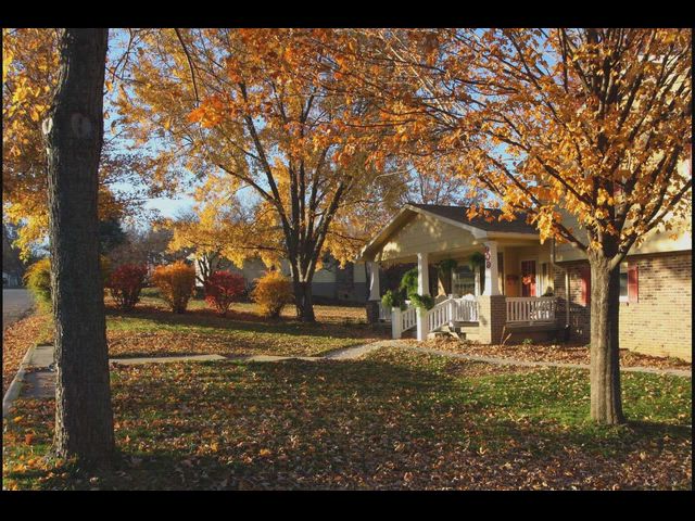 Autumn in Wamego (2007)